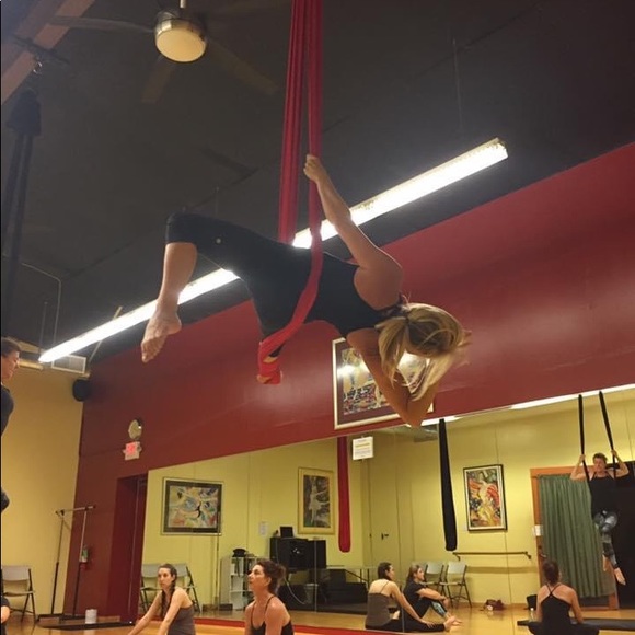 Meet your Posher, Kara - Picture 11 of 16